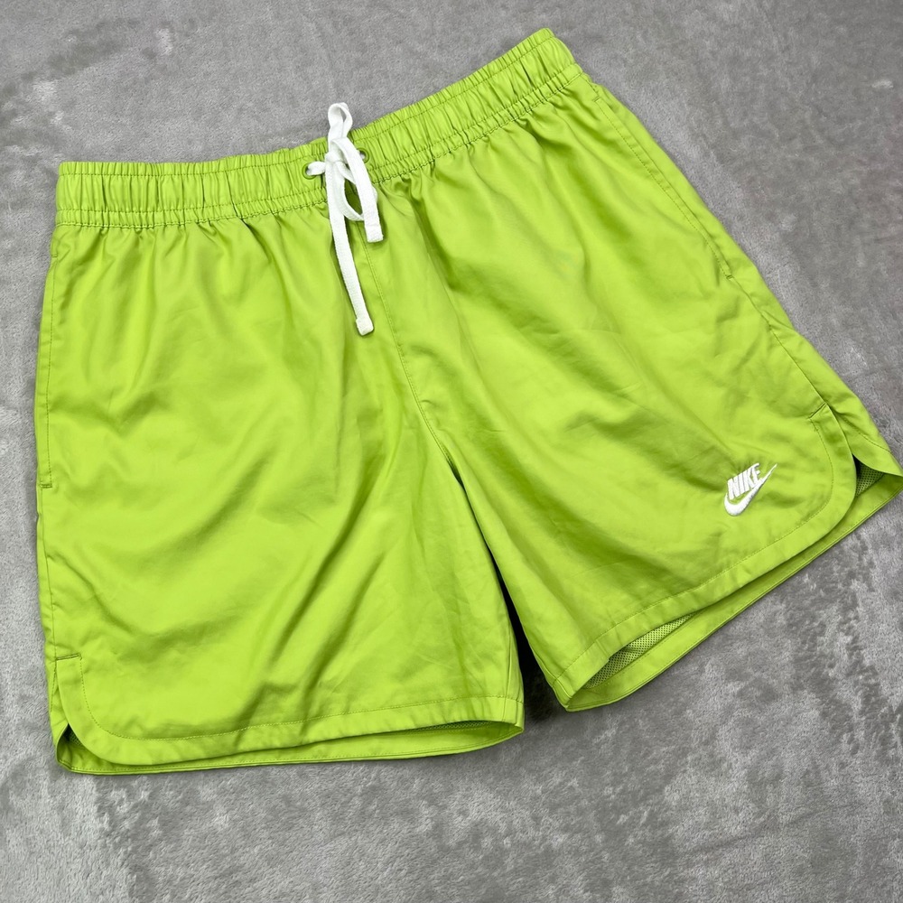 Nike Club Woven Flow Shorts Mens Medium Lime Green Solid Mesh Lined Pocket